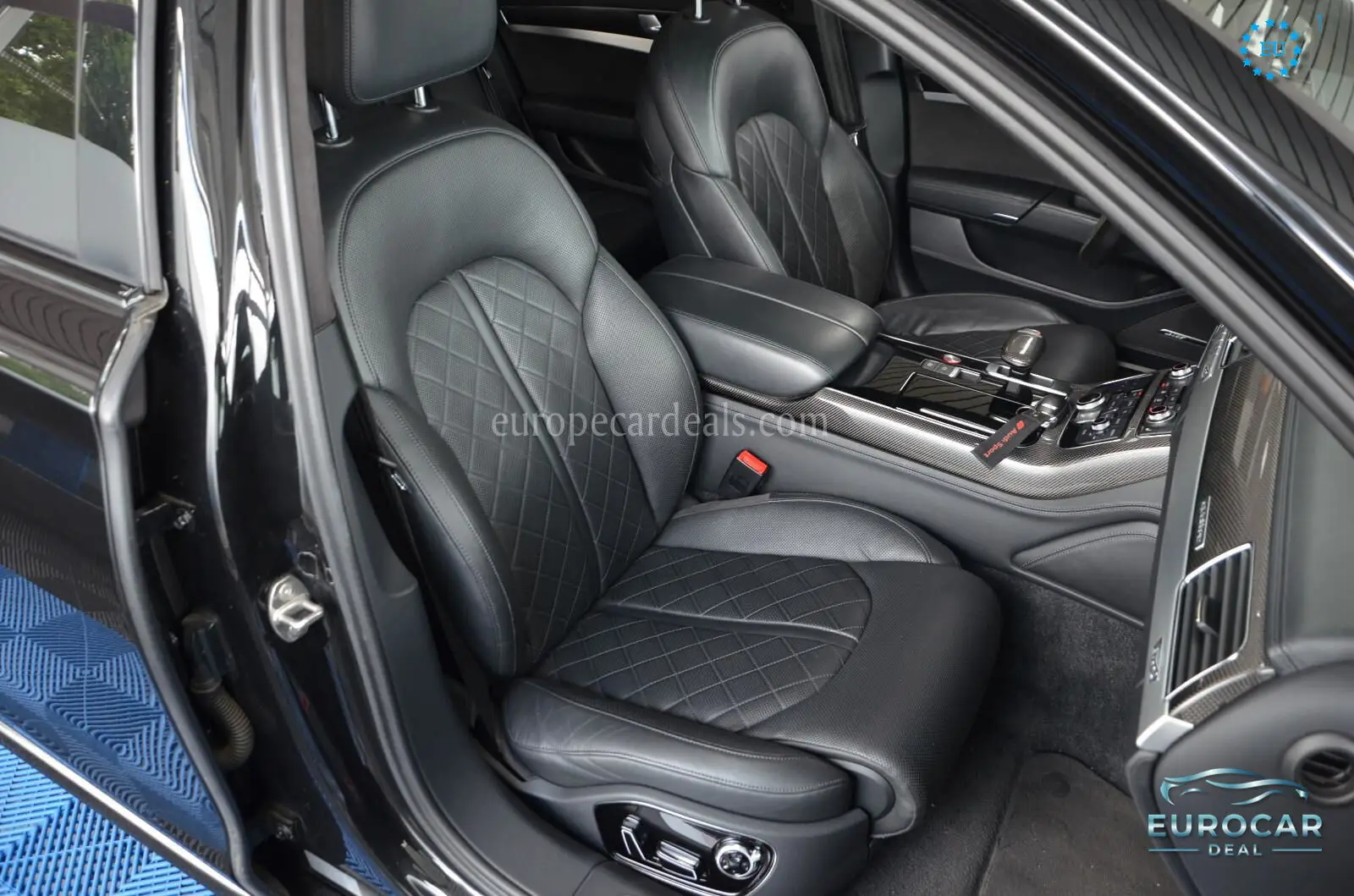Audi S8