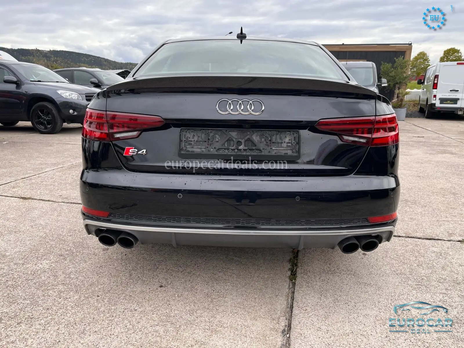 Audi S4