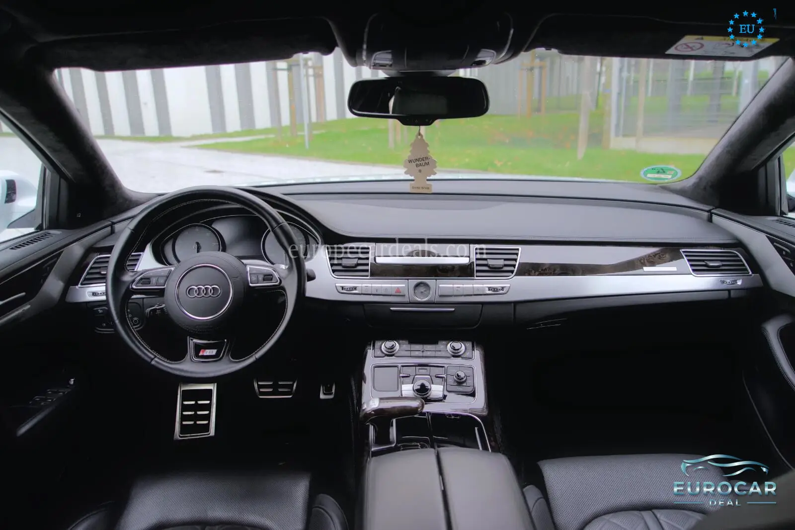 Audi S8