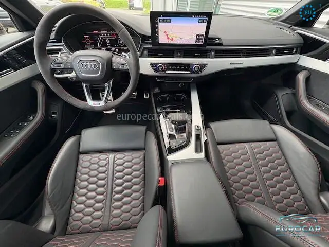 Audi RS4