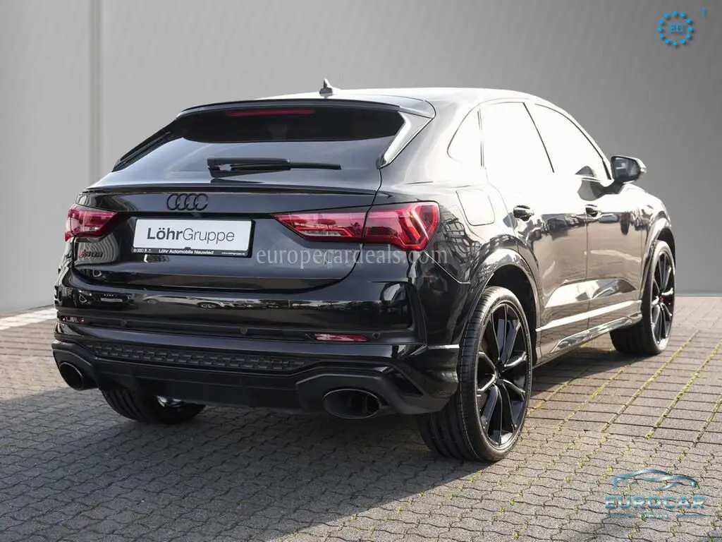 Audi RSQ3