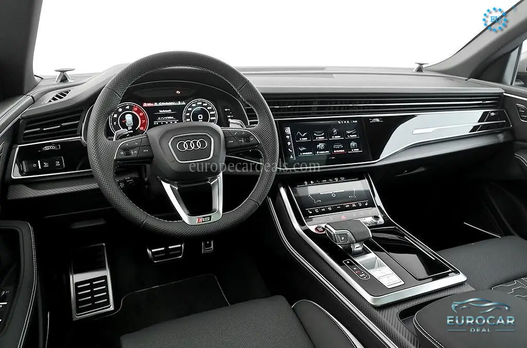 Audi RSQ8