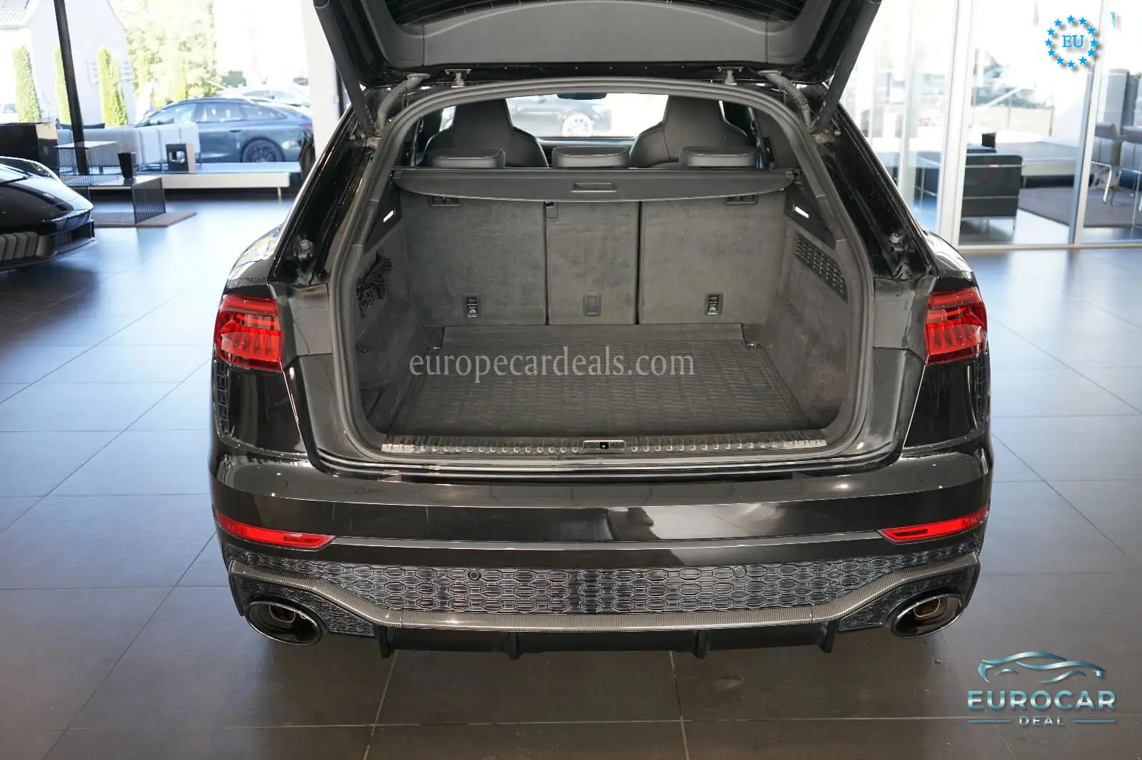 Audi RSQ8