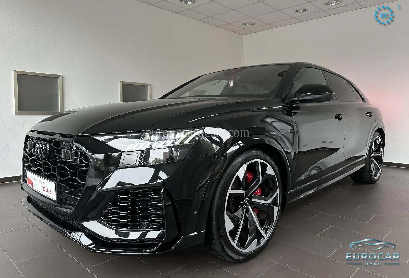 Audi RSQ8