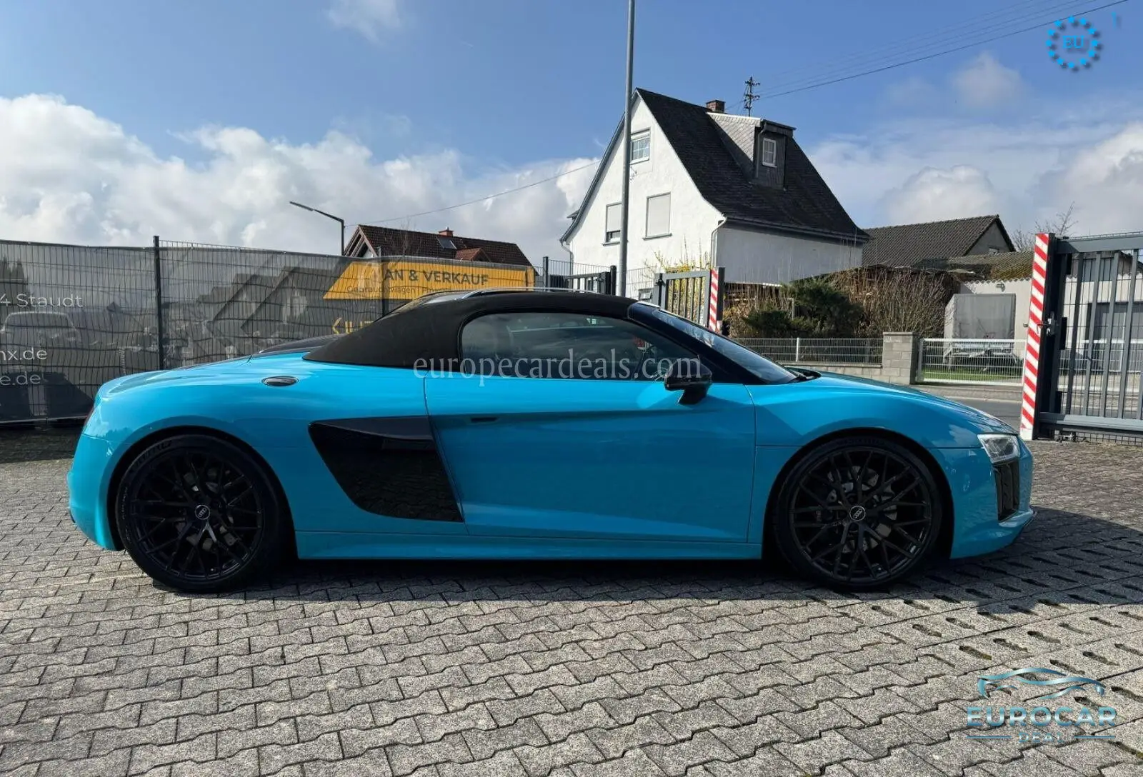 Audi R8