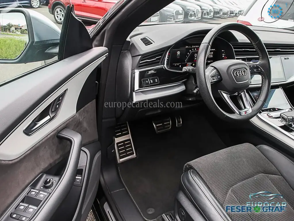 Audi SQ8
