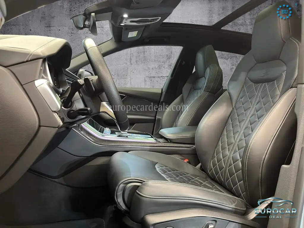 Audi SQ8
