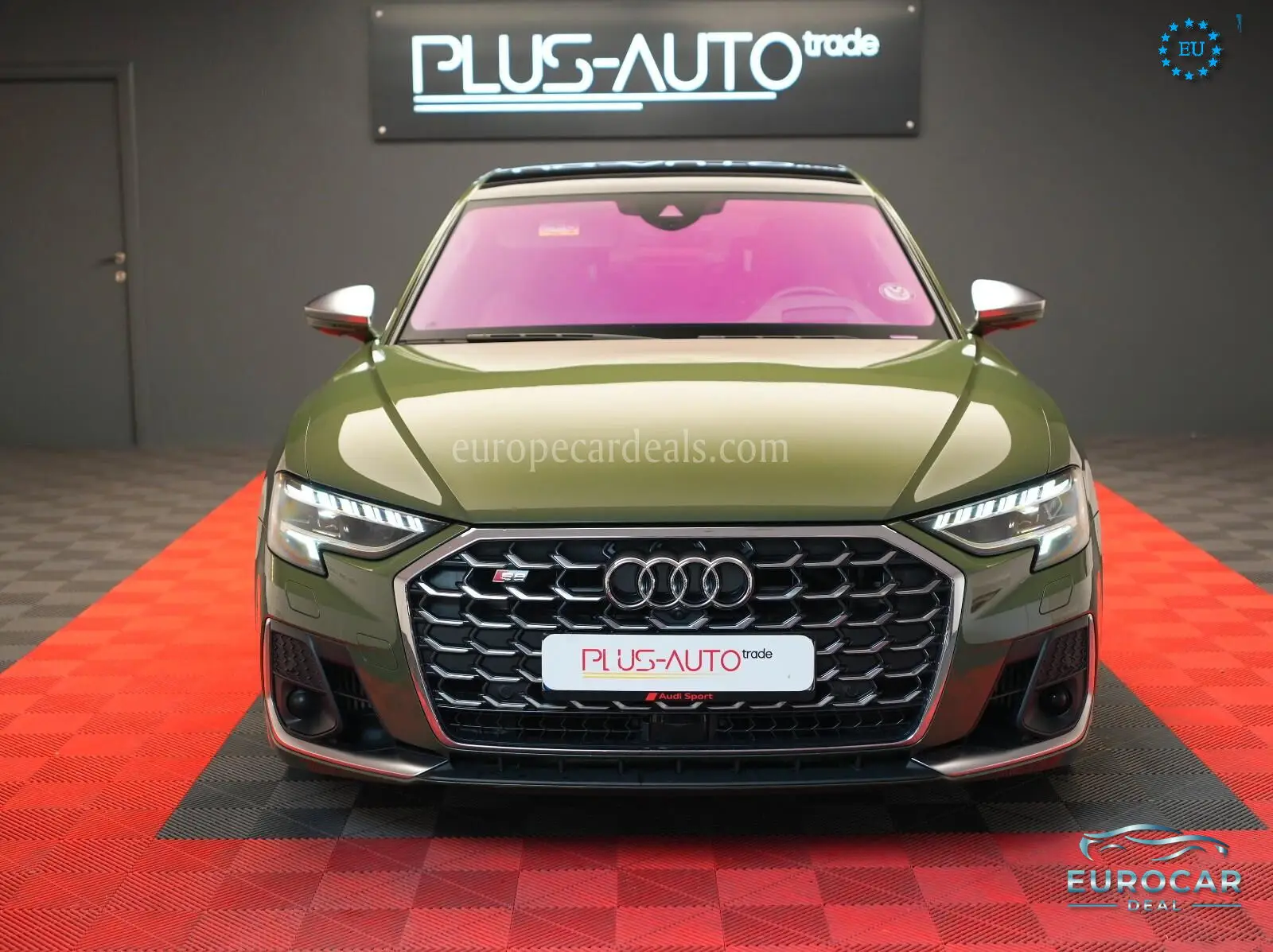 Audi S8