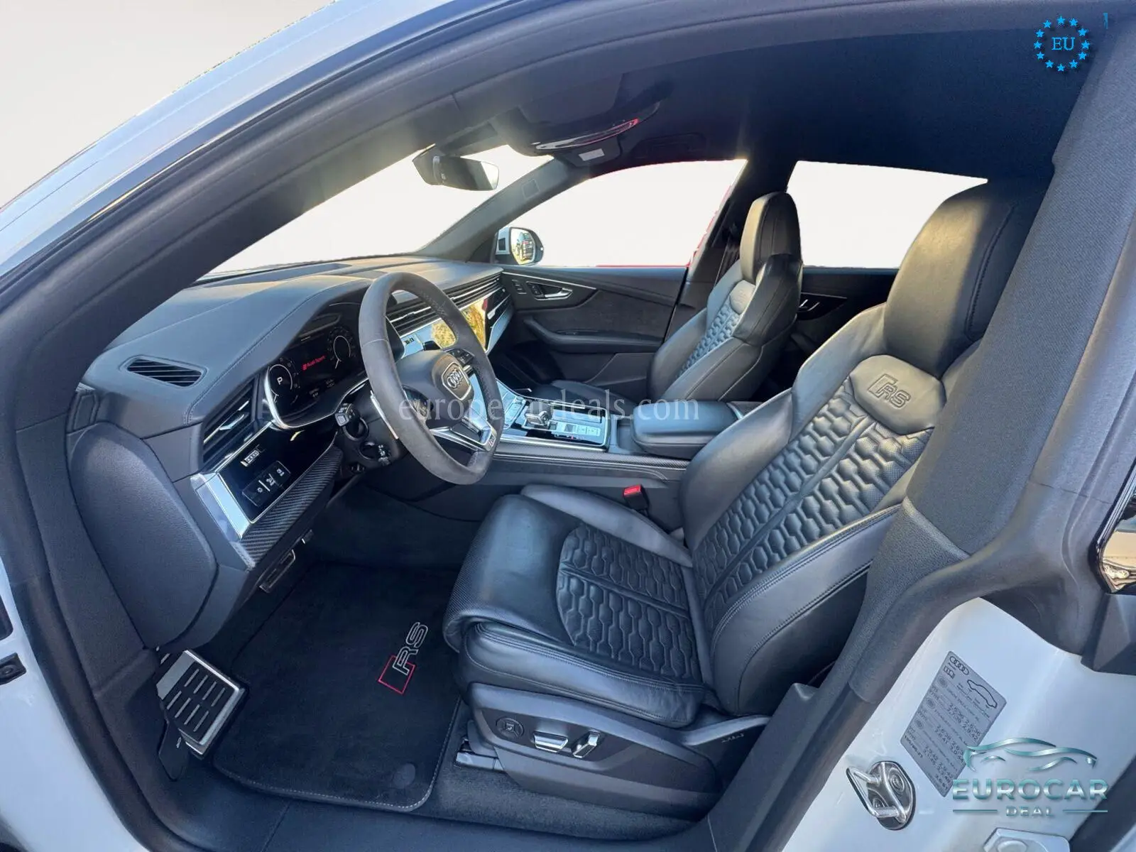 Audi RSQ8