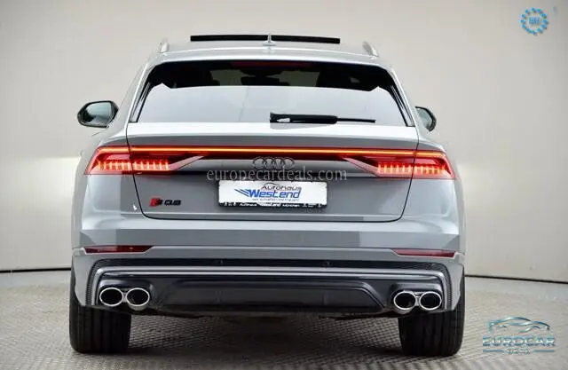 Audi SQ8