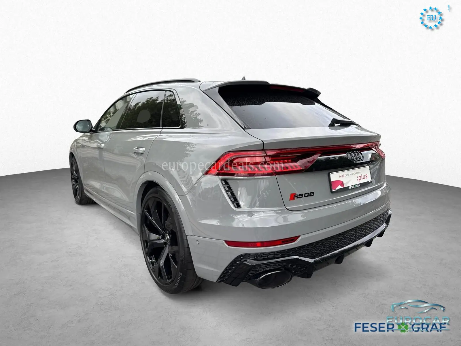 Audi RSQ8