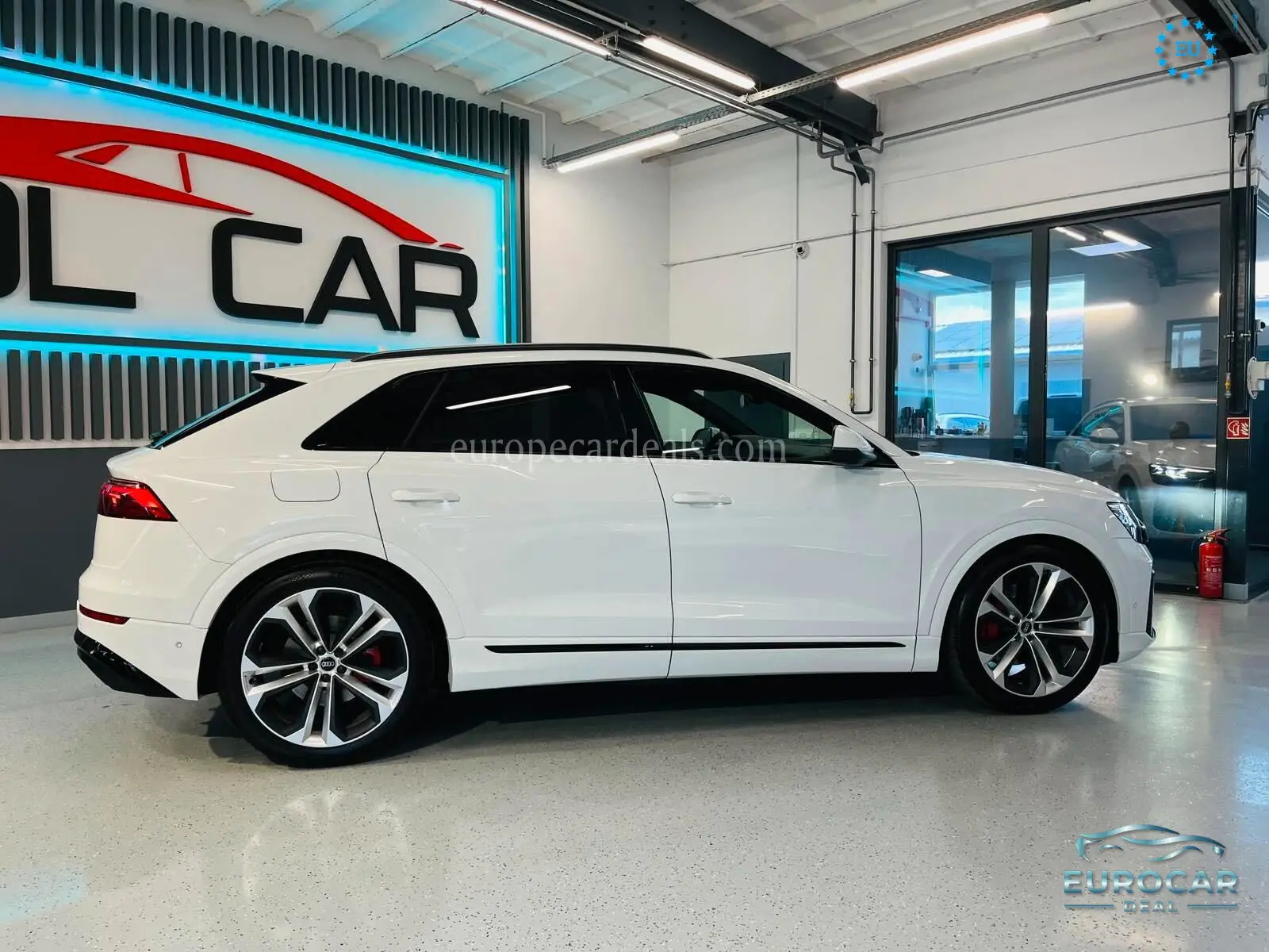Audi Q8