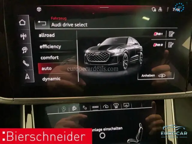 Audi RSQ8
