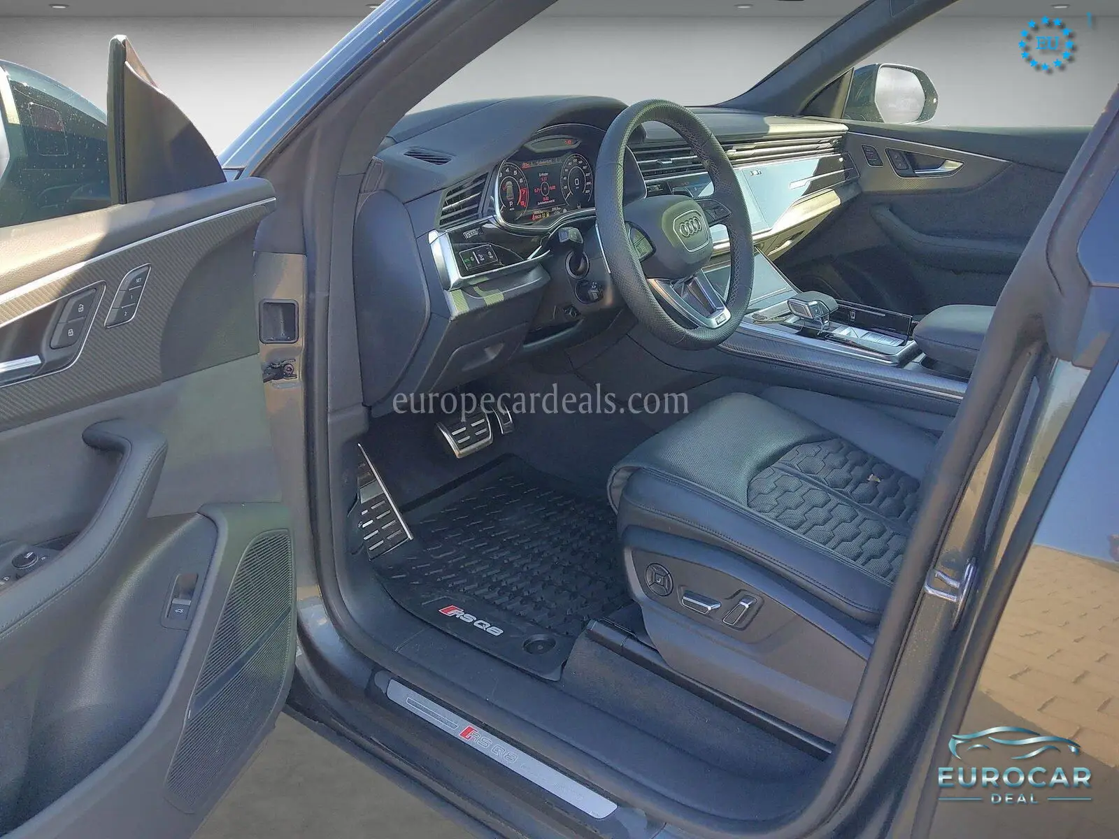 Audi RSQ8