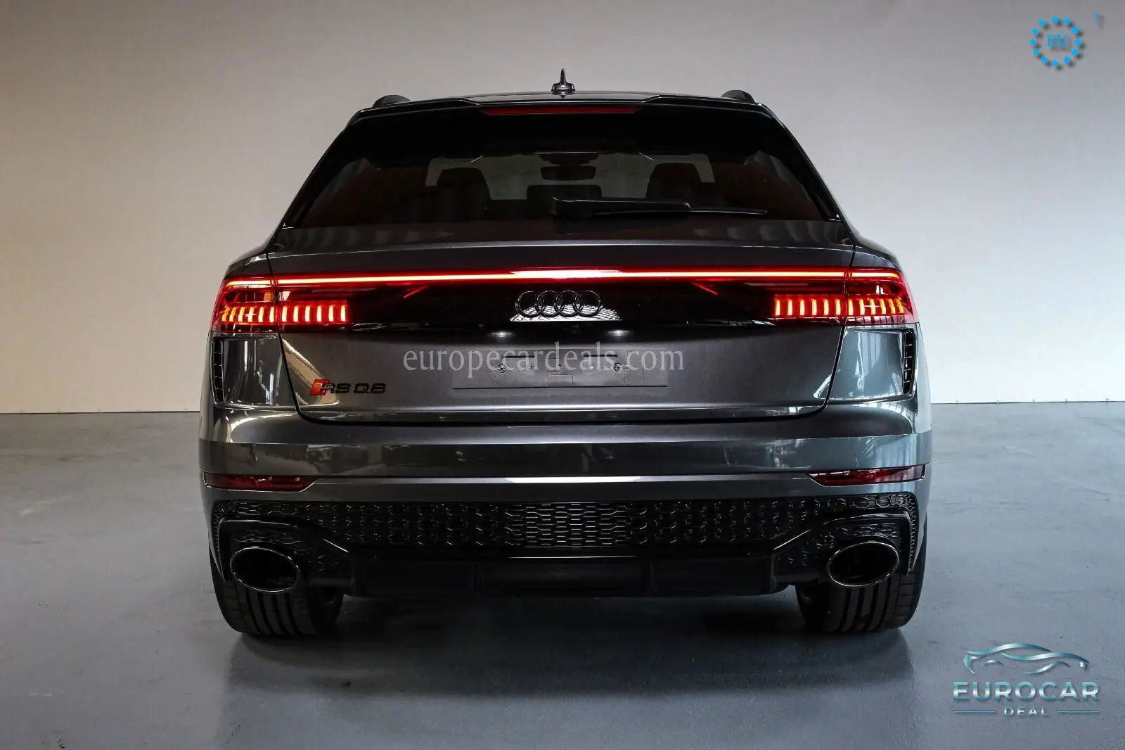 Audi RSQ8