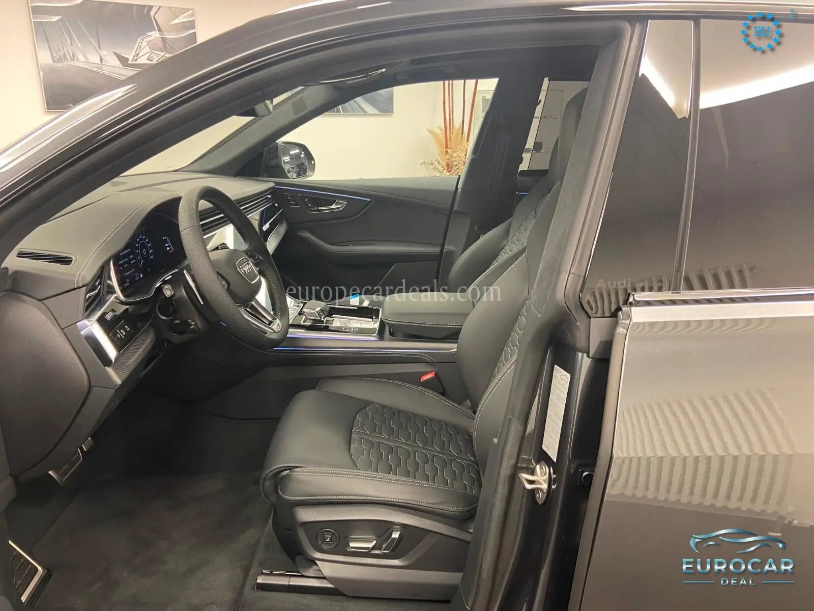 Audi RSQ8
