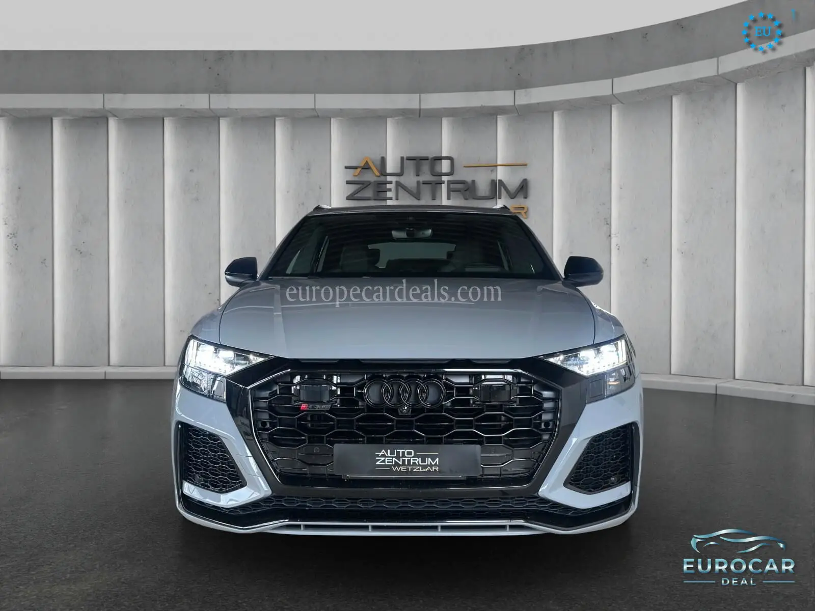 Audi RSQ8