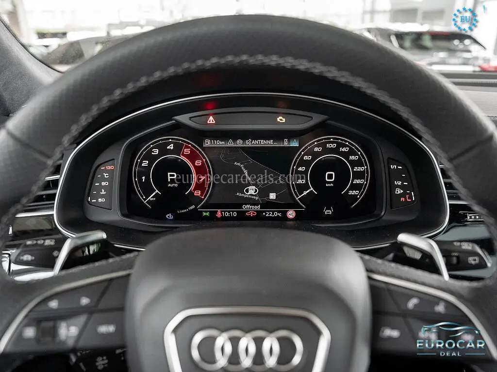 Audi RSQ8