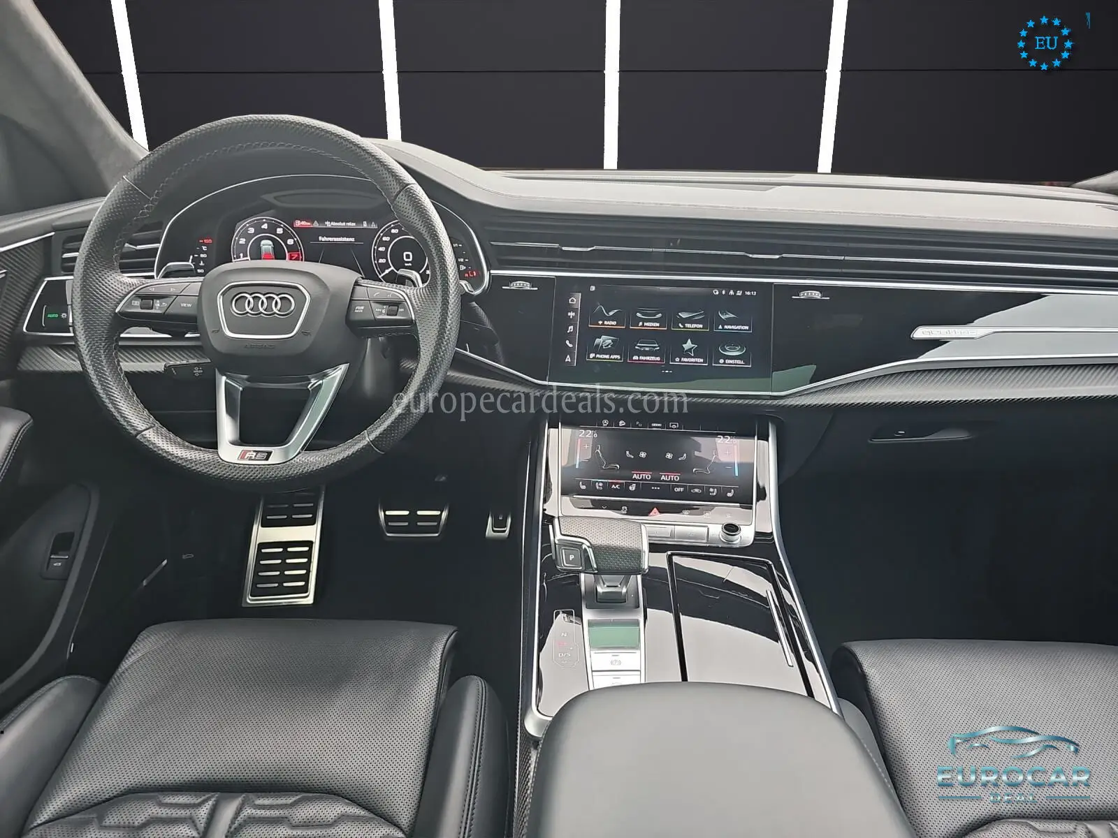 Audi RSQ8