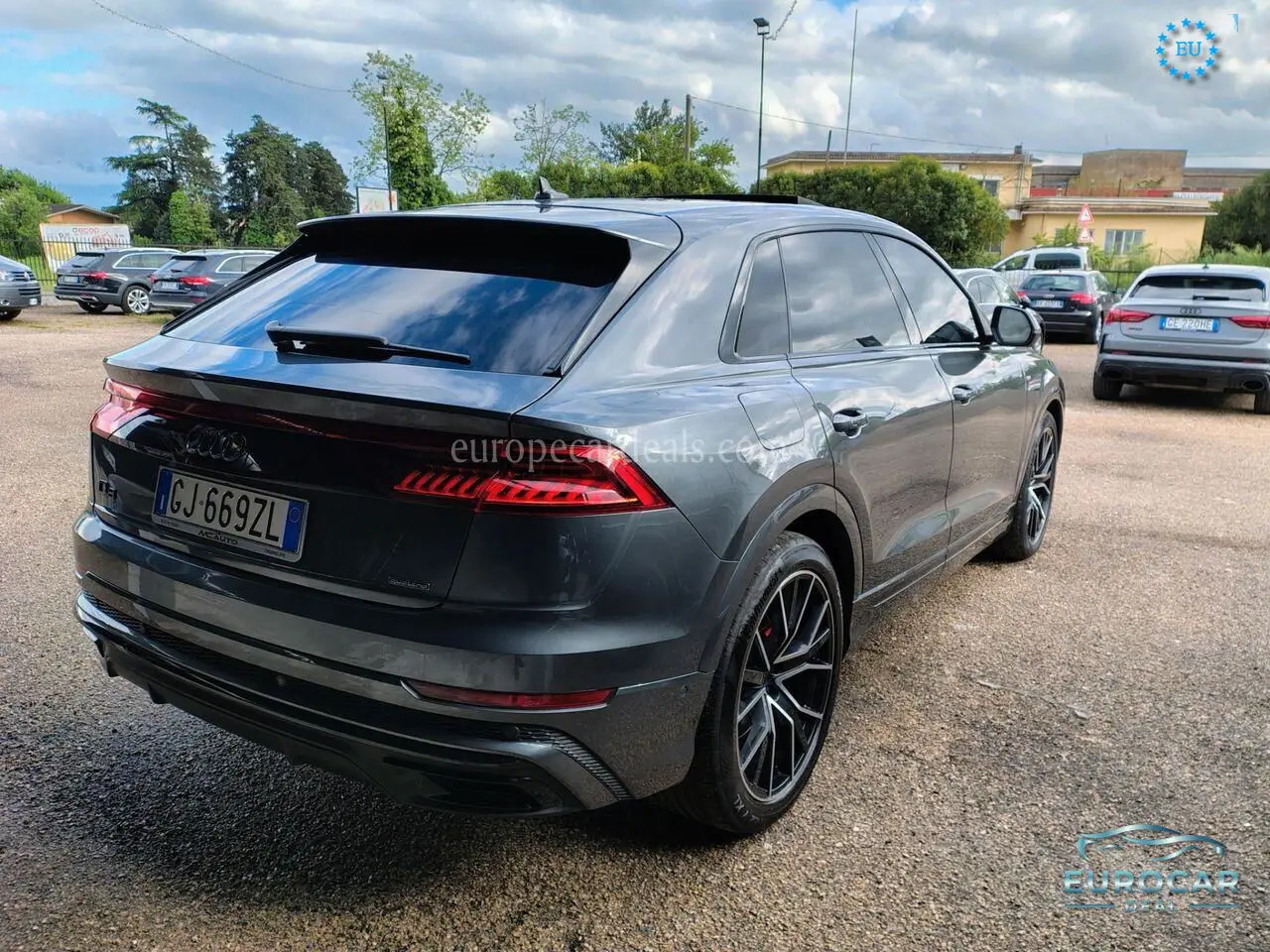 Audi Q8