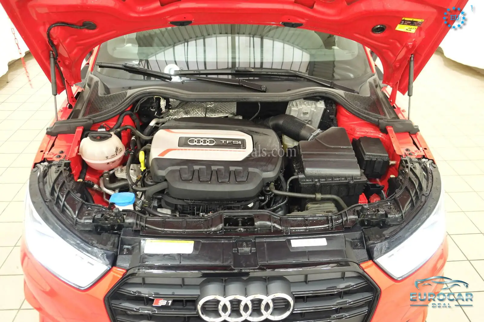 Audi S1