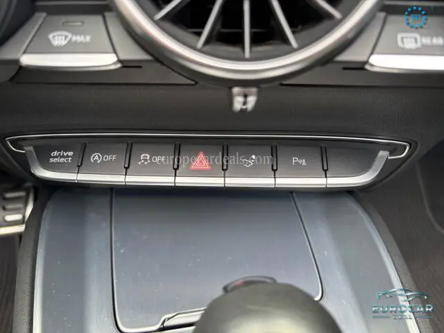 Audi TTS