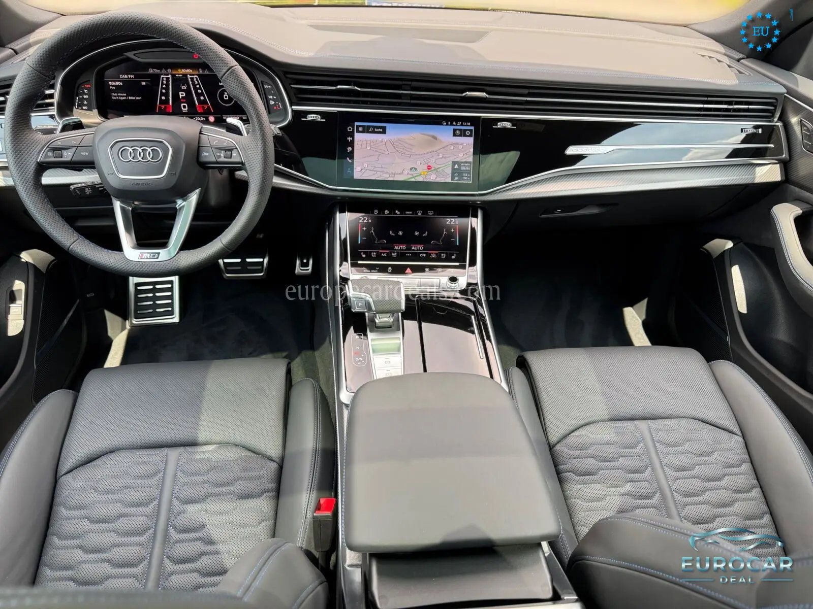 Audi RSQ8