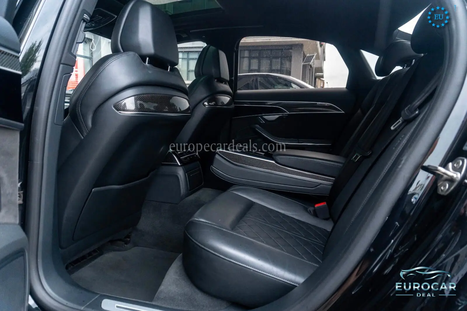 Audi S8