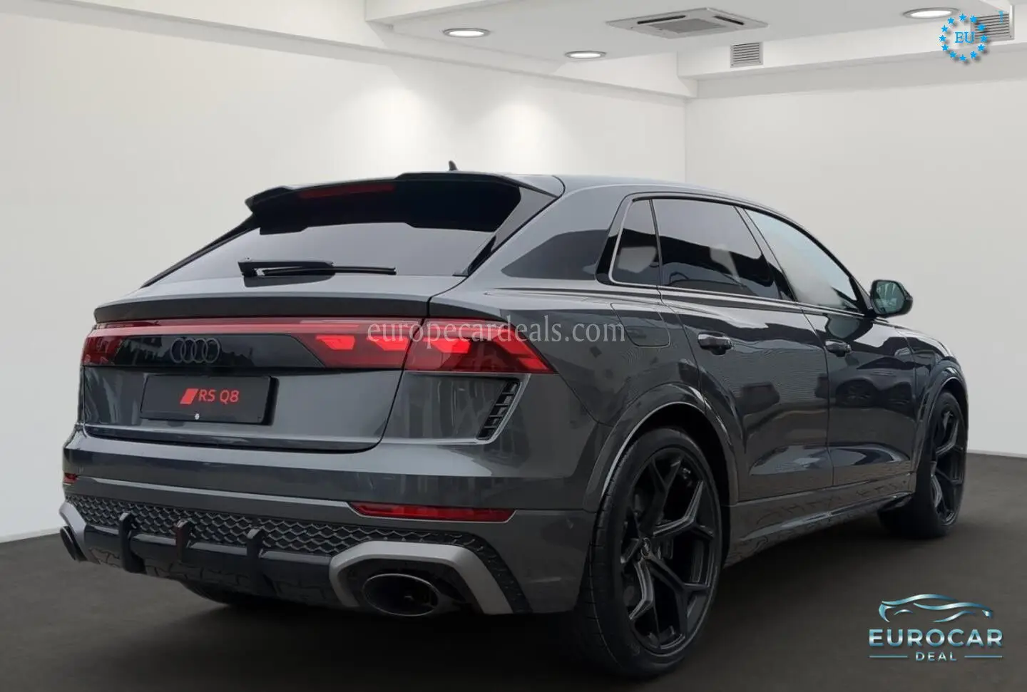 Audi RSQ8