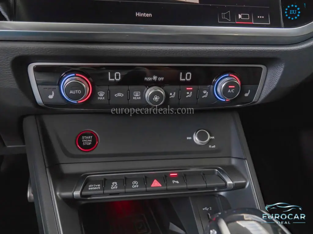 Audi RSQ3