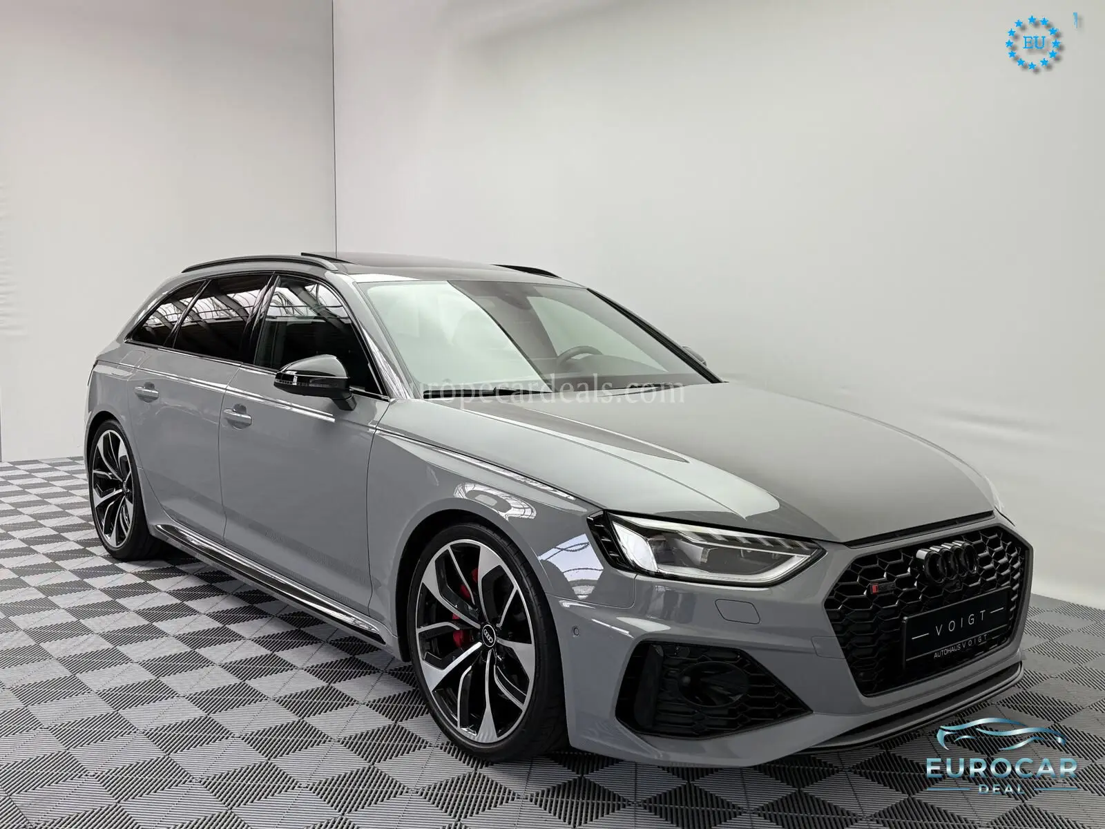 Audi RS4
