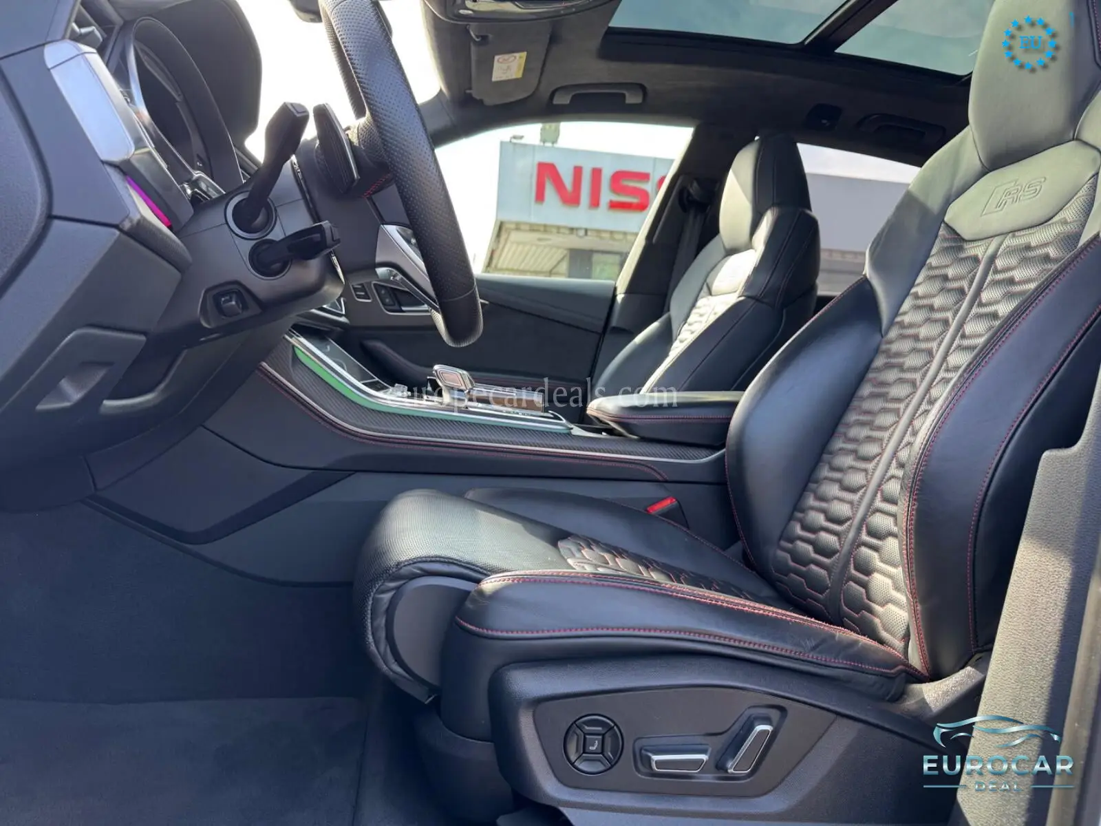 Audi RSQ8