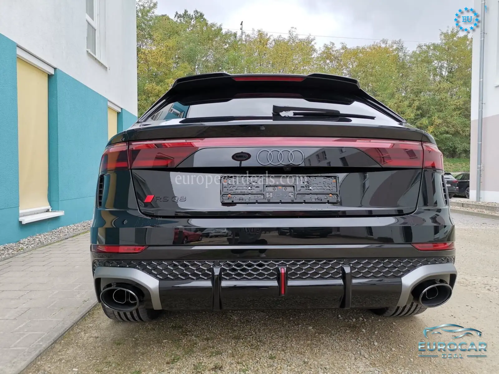 Audi RSQ8