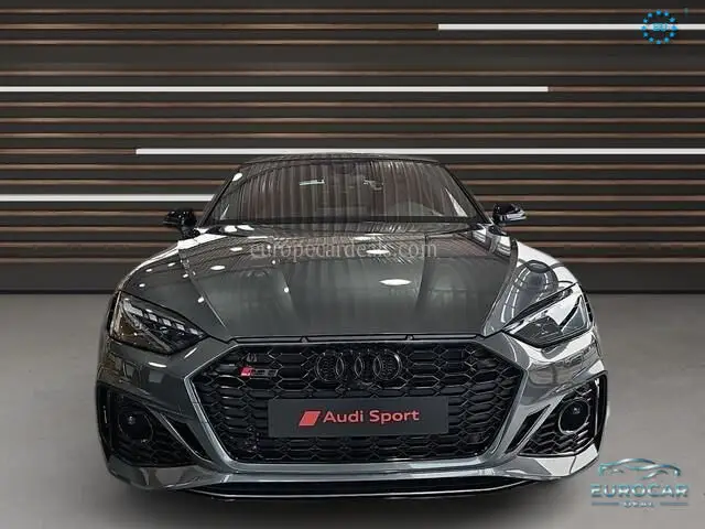 Audi RS5