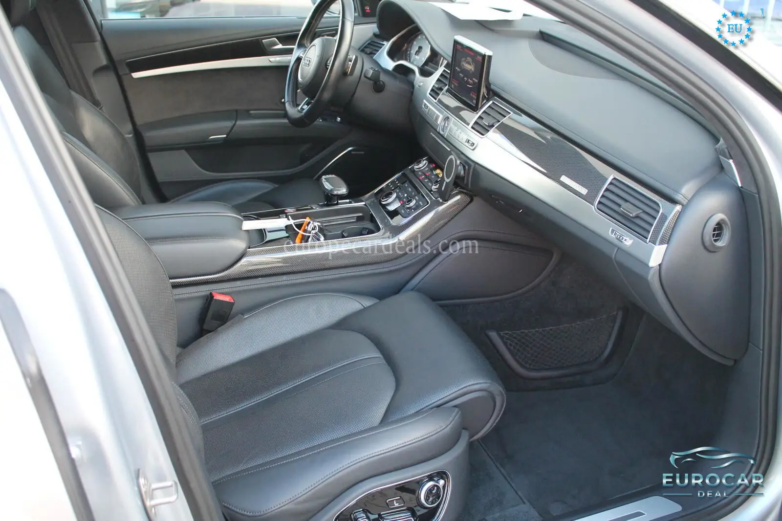Audi S8