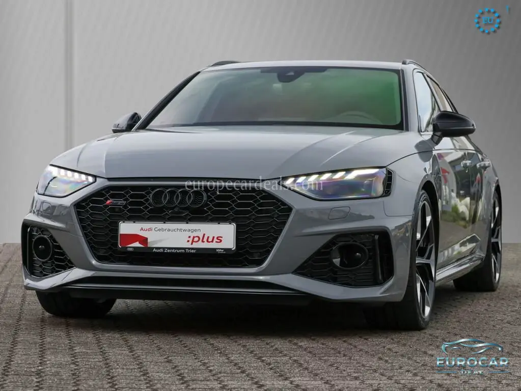 Audi RS4