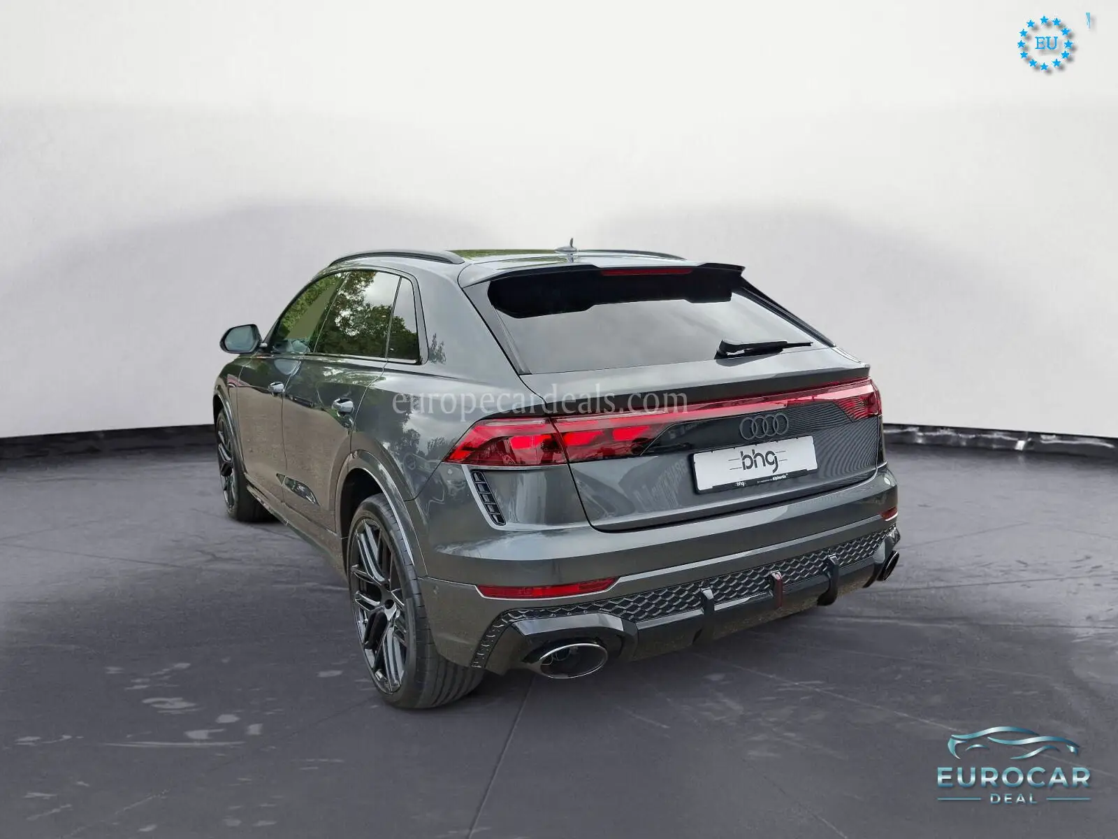 Audi RSQ8