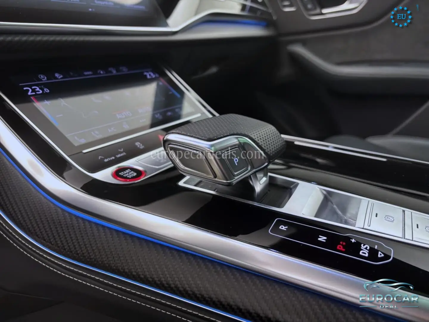 Audi RSQ8