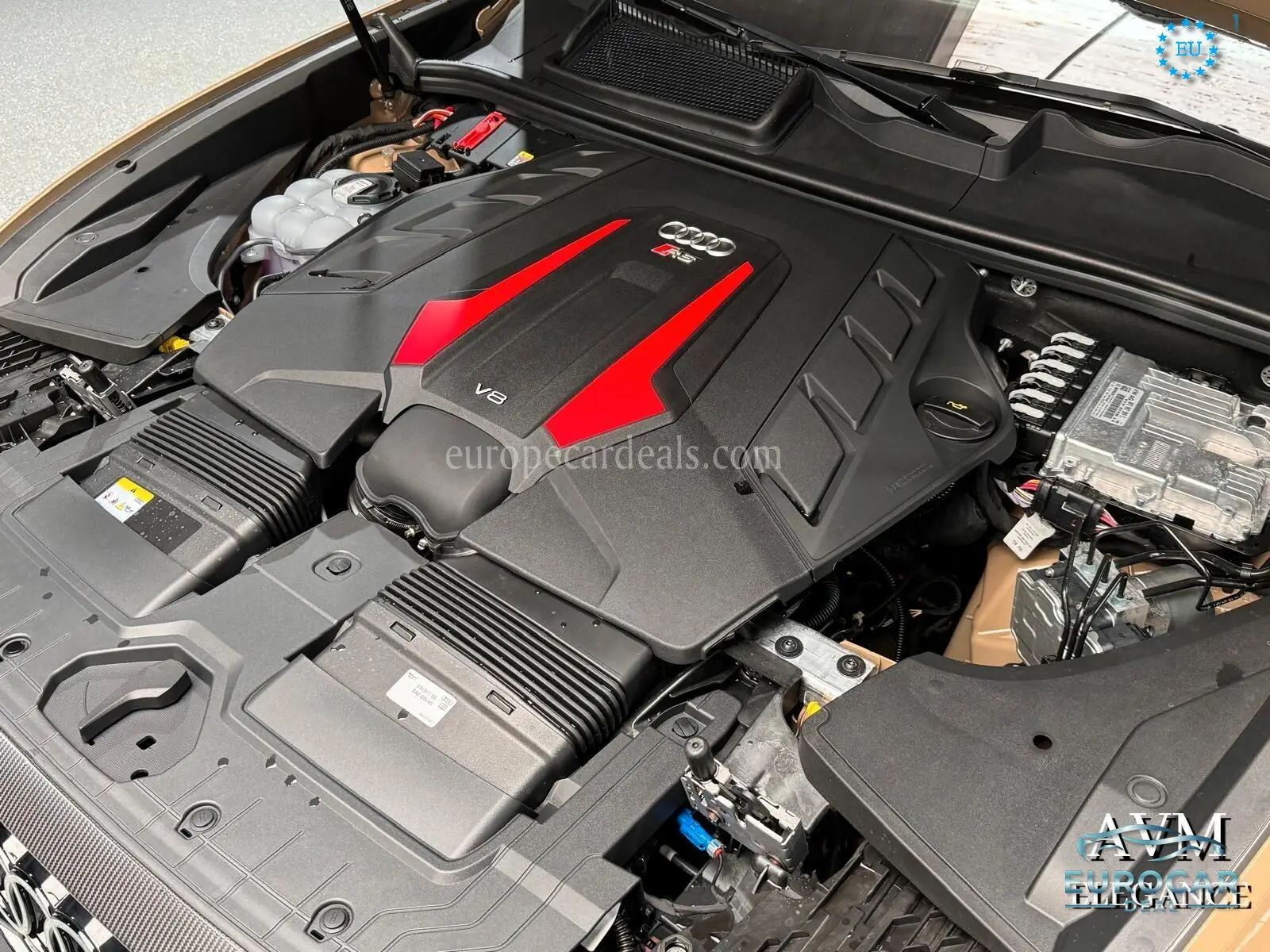 Audi RSQ8