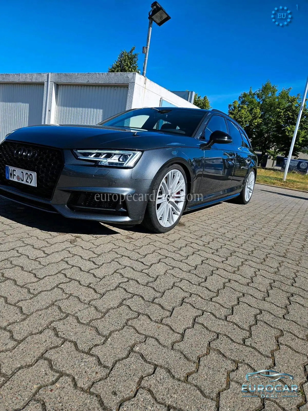 Audi S4
