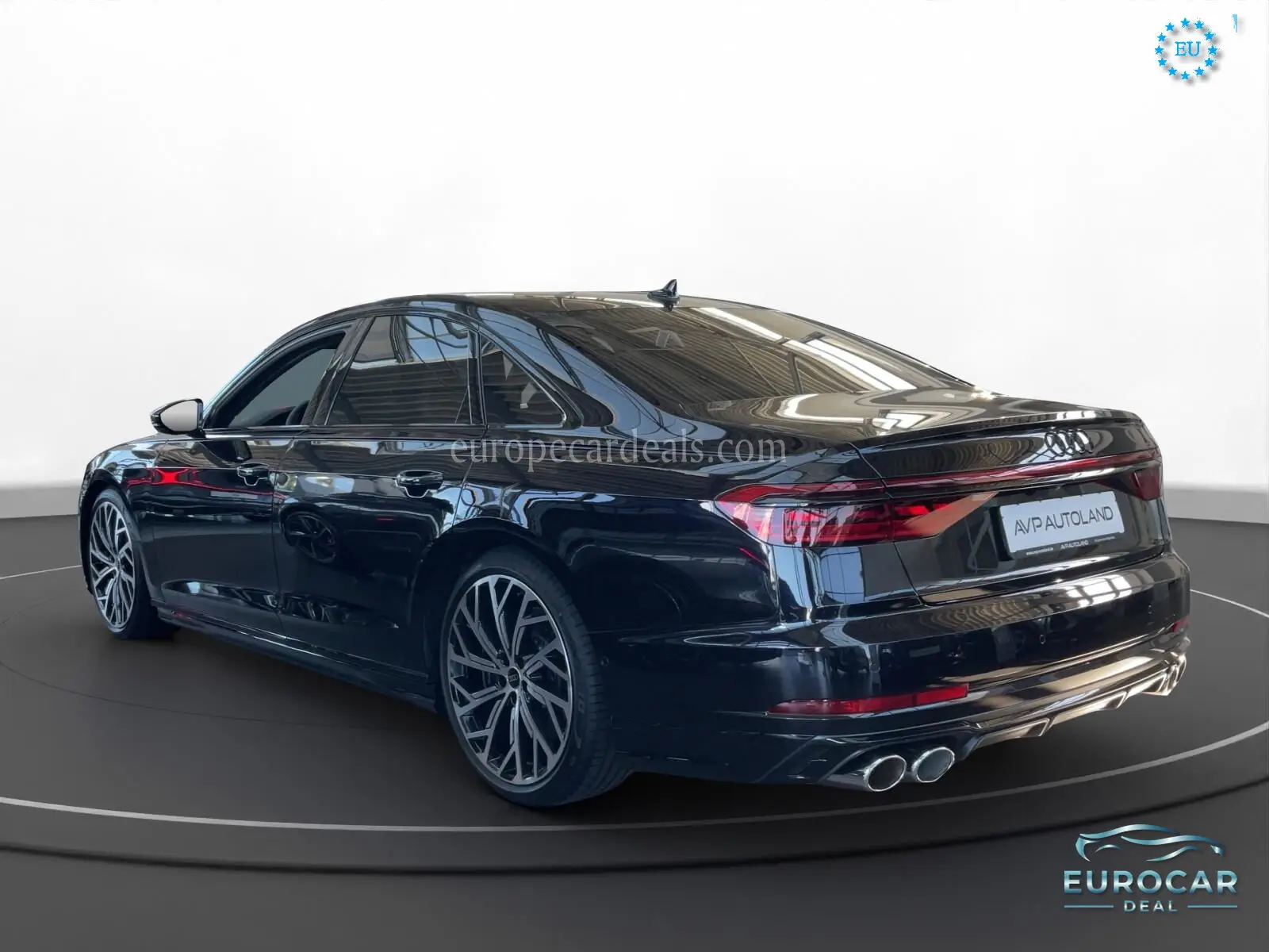 Audi S8