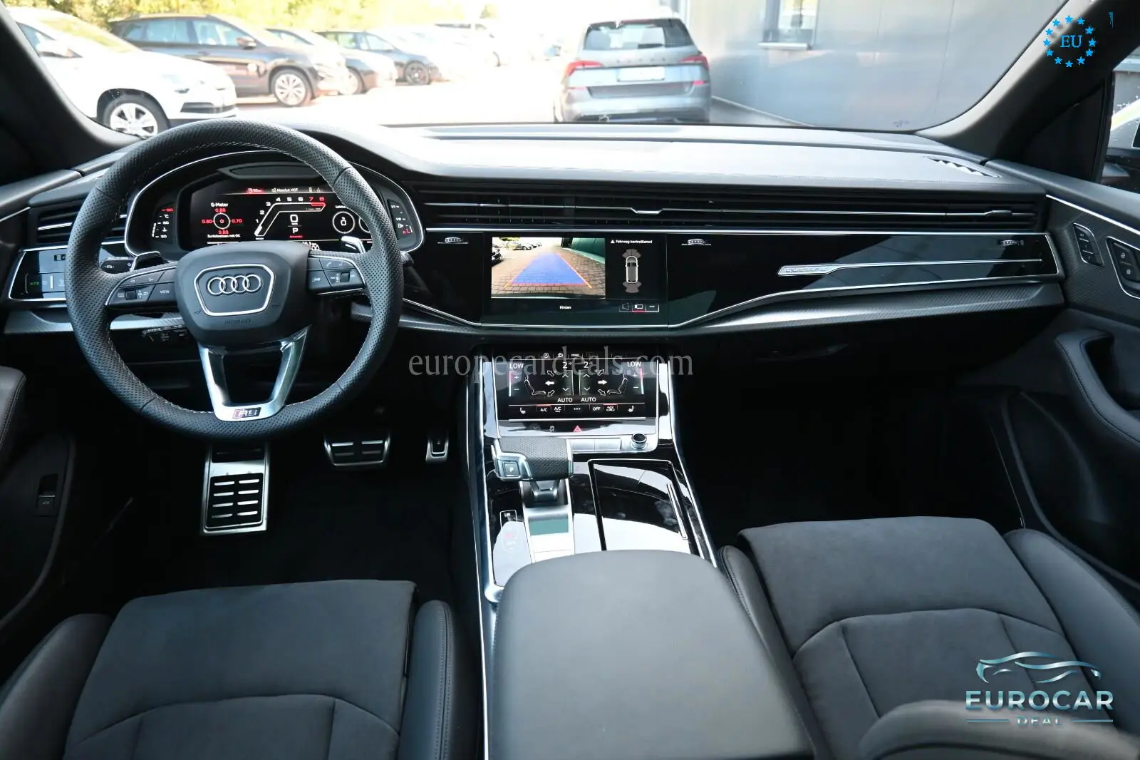 Audi RSQ8
