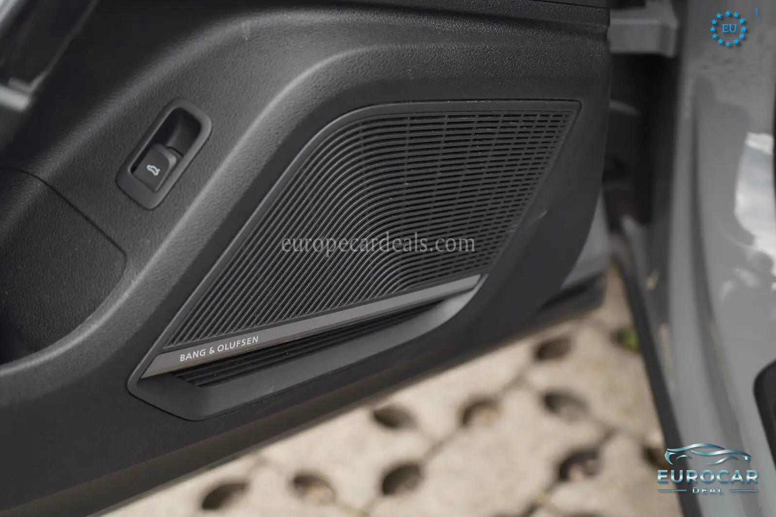 Audi SQ2