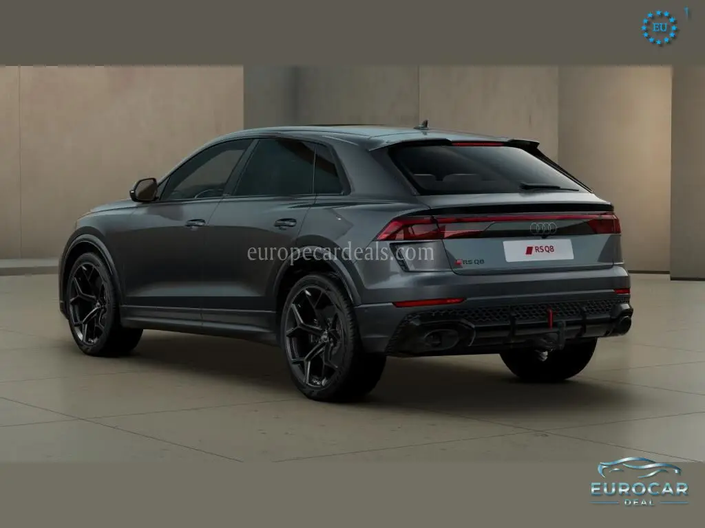 Audi RSQ8