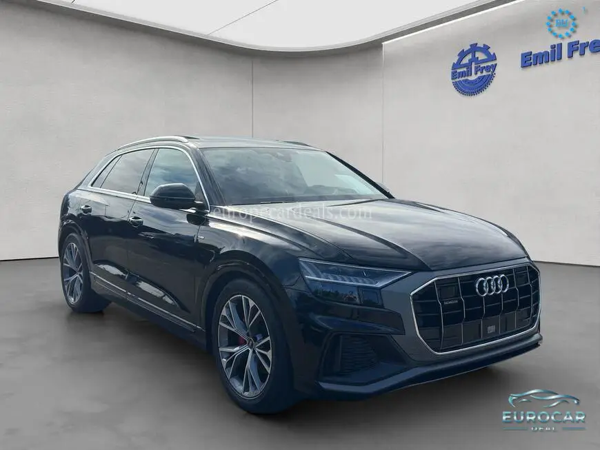Audi Q8