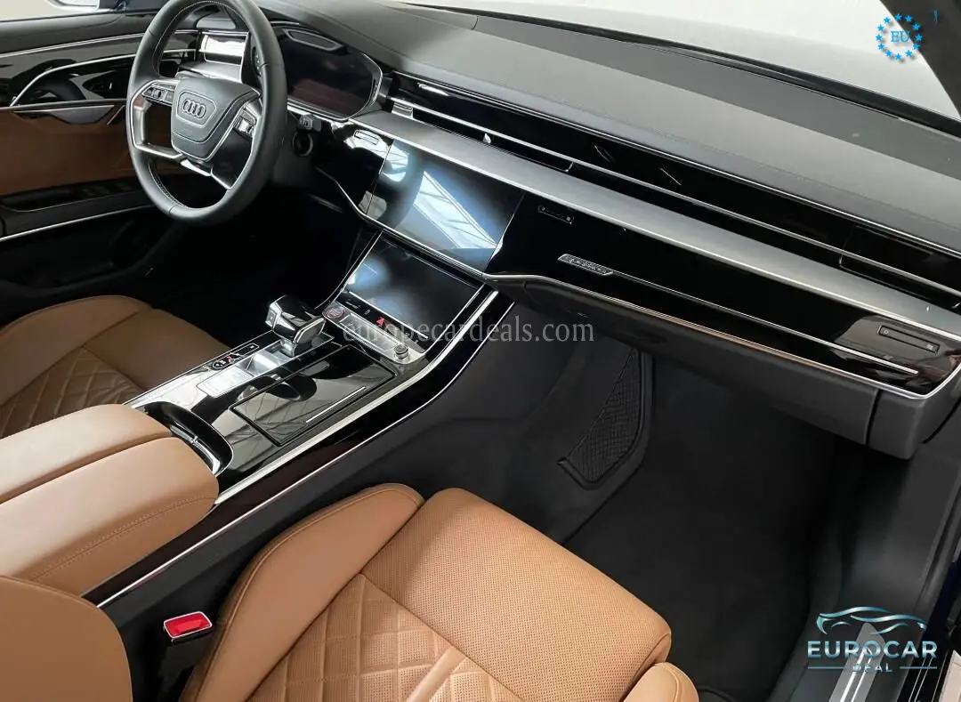Audi S8