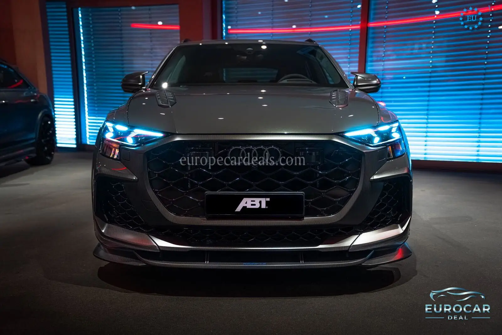 Audi RSQ8