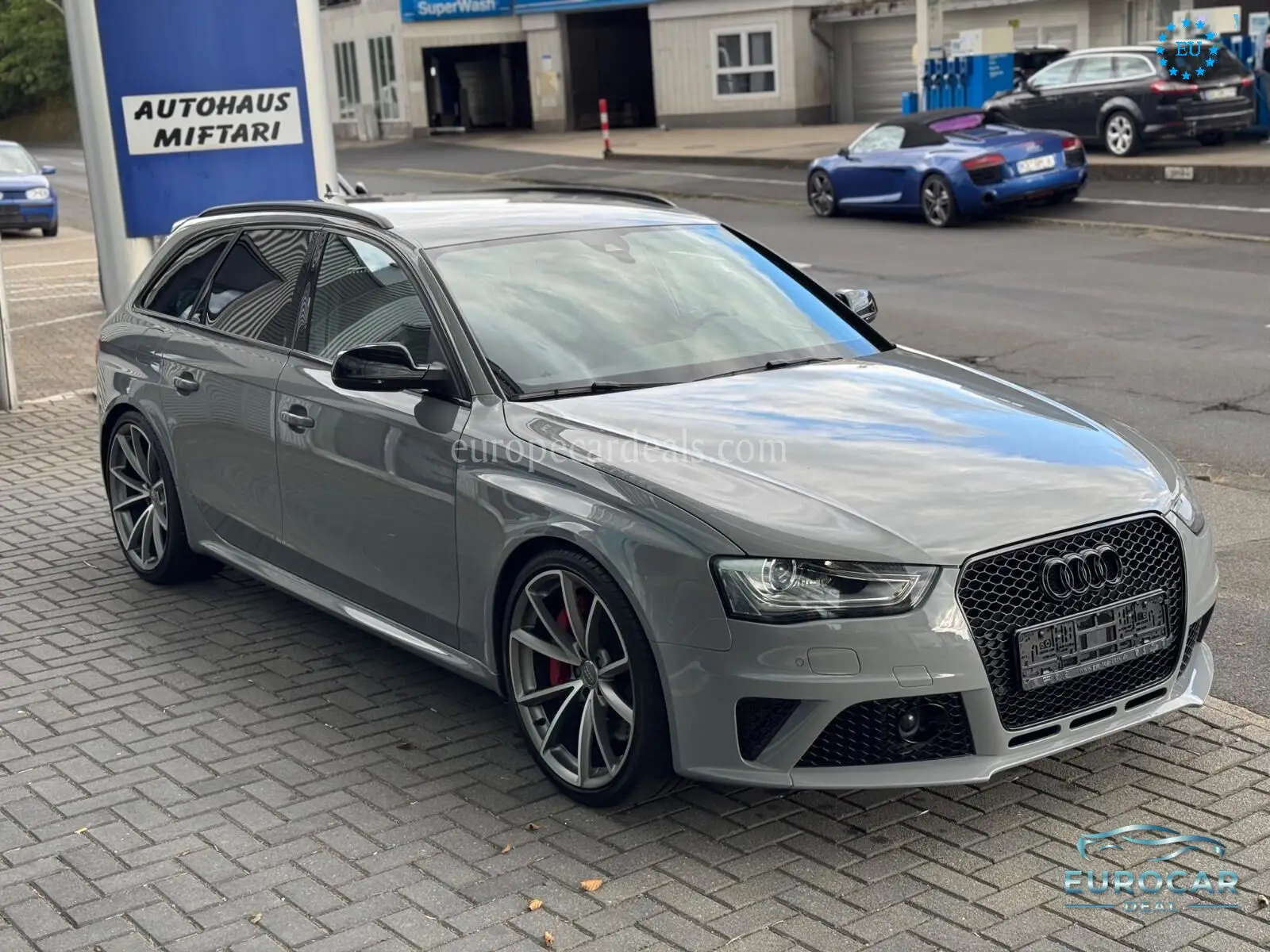 Audi RS4
