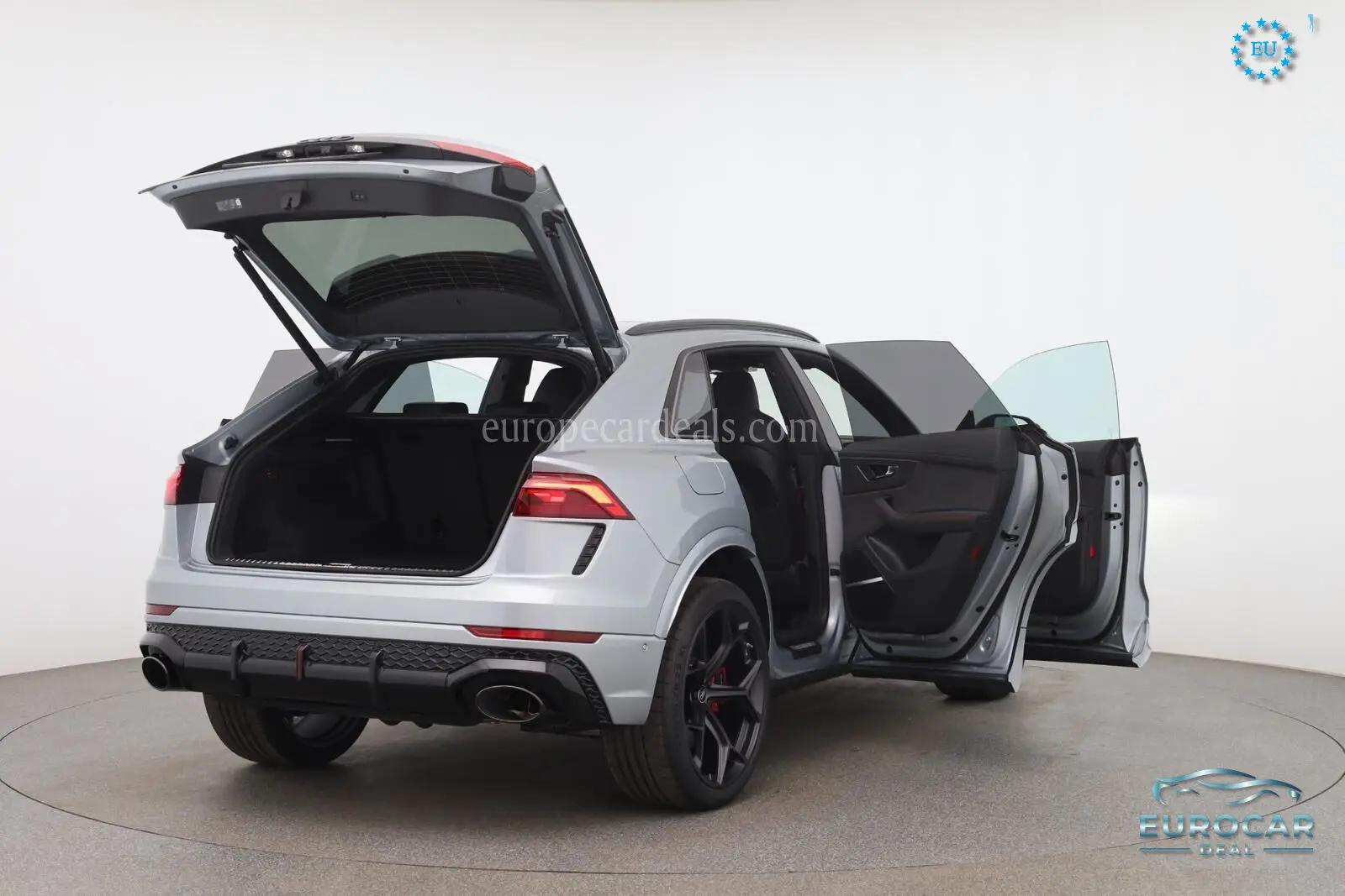 Audi RSQ8