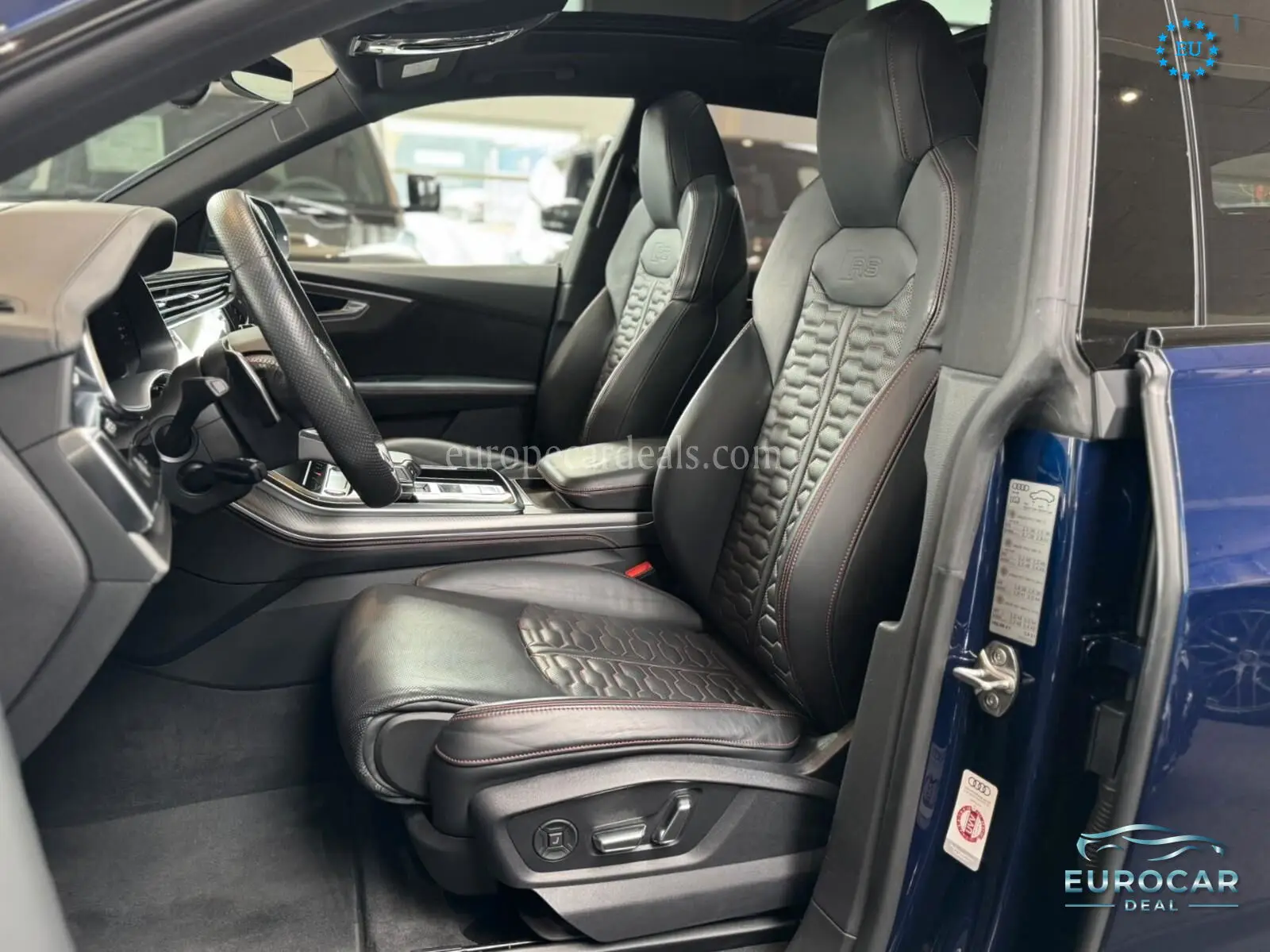 Audi RSQ8